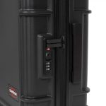EASTPAK RESIST'R ZIP CABIN Black